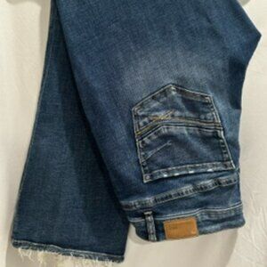 Victoria Style Buckle Jeans